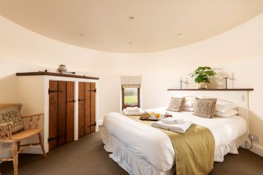 The Roundel Bedroom