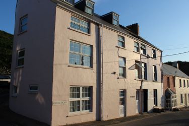 Front of building in the evening sun