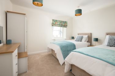 Light and airy twin bedroom