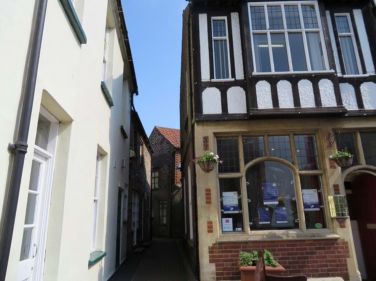 8 Carpenters Cottages