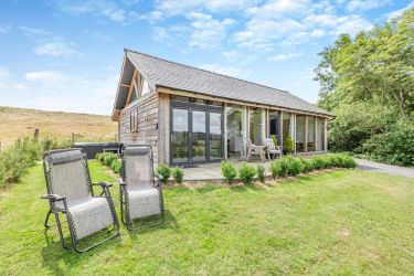 Outdoor living at Oakview