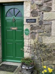 Hoolit Cottage