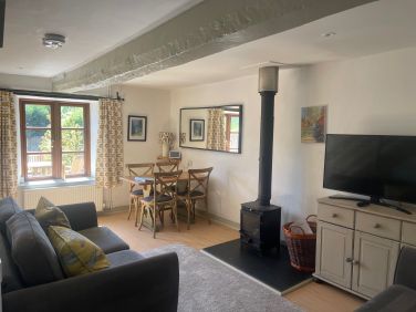 2 Bedroom Cottage to Rent, Drewsteignton, Devon, Dartmoor
