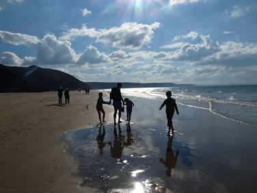 Explore the beaches of the South or North coast