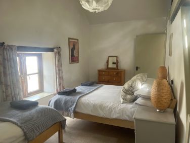 Triple bedroom with mezzanine play area