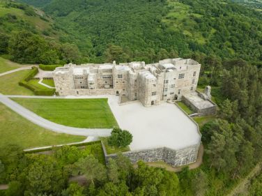Hike up the Hunter's Path from Fingle Bridge to the National Trust's iconic Castle Drogo