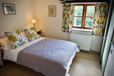 Butterdon's pretty double bedroom