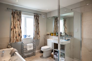 Ground floor bath and shower