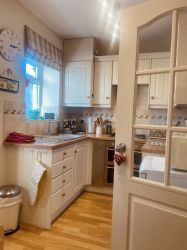 Dolly Cottage