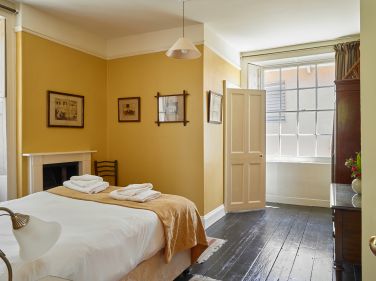 The rugby bedroom with ensuite