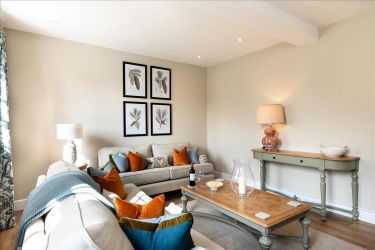 2 Lumford House