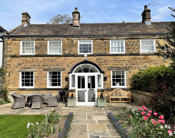2 Lumford House