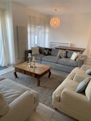 Bayworth Retreat