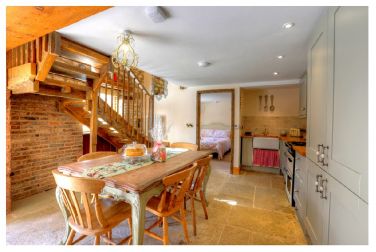 French Cottage Kitchen/Diner