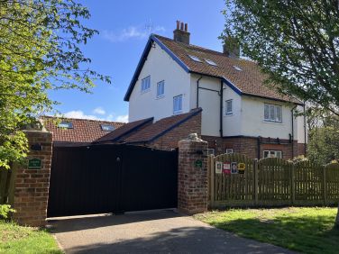 Bourne End House