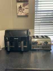 Air fryer &  4 sliced toaster