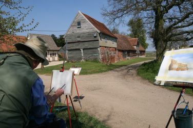 BYO tutor for a school/university residential  - environmental, history, creative arts and writing,