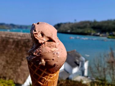 Delicious ice creams from the Helford Stores shop next door to Laloma.