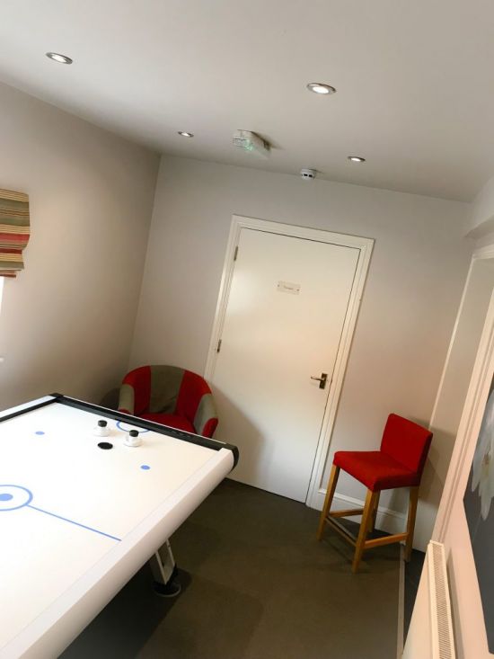 Ashbourne Hall, Luxury House in The Peak District, Sleeps 22