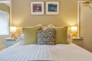 Bedroom one king-size with en-suite.