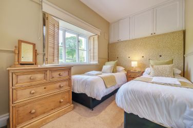 Boston House bedroom 4 cosy twin.