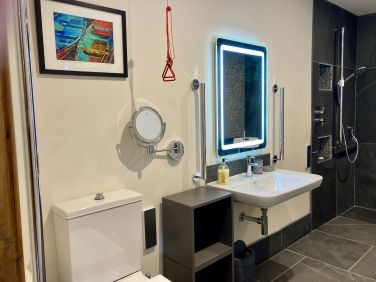 The Old Stables accessible wet room