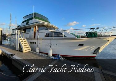 Gorgeous Romantic Boat Stay for a Unique Getaway for up to 4 People