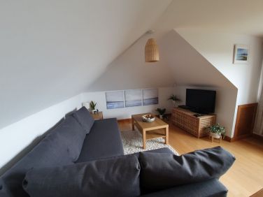 Upstairs lounge with sofabed