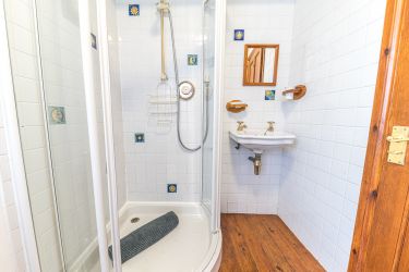 Smithy Cottage Shower Room
