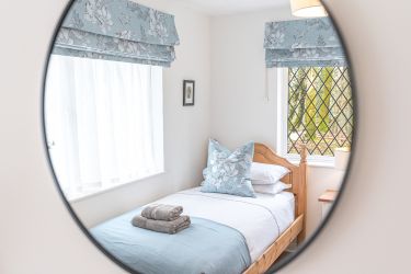 Potter's Wheel Twin Bedroom