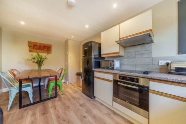 Orrest Head Cottage kitchen.