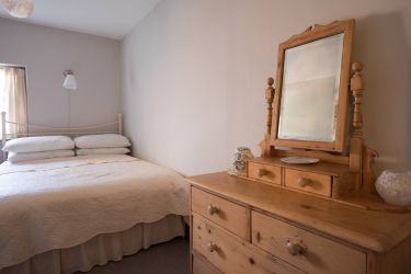 Cosy double bedroom