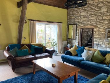 The lounge is accessed through the middle room