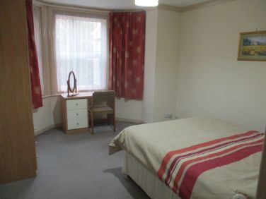 Double bedroom 2