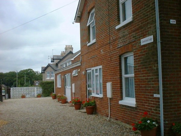 2 Cumberland Lodge