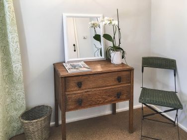 Twin room available by prior arrangement.