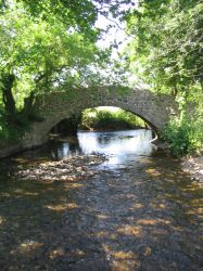 Packhorse bridge - great for pooh sticks games