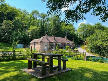 Puddle Duck Cottages, tucked away in a peaceful corner of the Ironbridge Gorge, Shropshire