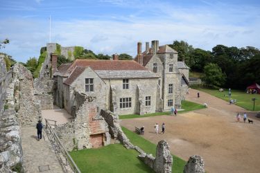 Carisbrooke Castle