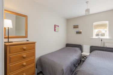 Twin Bedroom