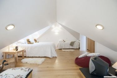 Family bedroom upstairs