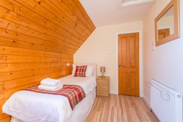 Strathview Cottage