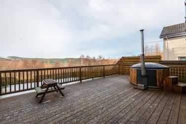Strathview Cottage