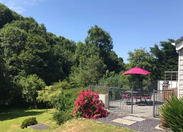 Ty Isaf garden and enclosed patio