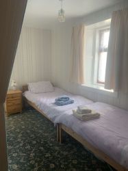 Twin room, ground floor