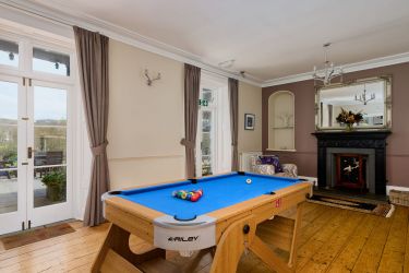 Foldaway Pool table