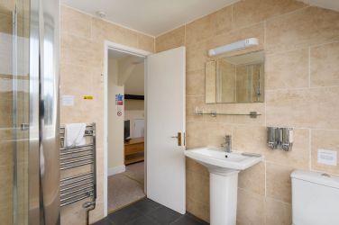 Ensuite bathroom for a King bedroom