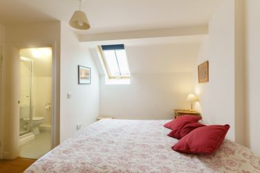 Matkins upstairs bedroom