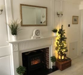 Pickwick Cottage