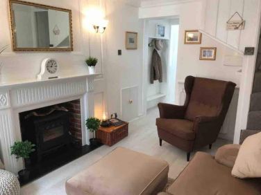 Pickwick Cottage
